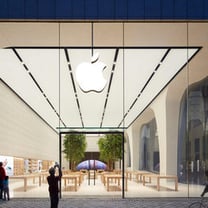 Apple introduces a new generation of stores