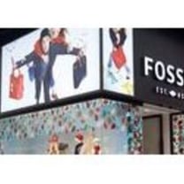 Fossil stocks tumble on weak earnings report