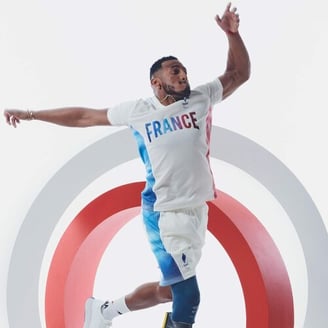 The parent company of Le Coq Sportif makes more losses