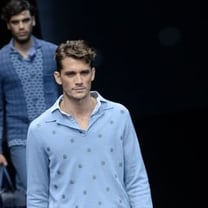 Giorgio Armani sets a relaxed tone as he closes Milan Fashion Week
