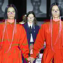 Kering стремится перезапустить Gucci, чьи квартальные результаты все еще недостаточно хороши