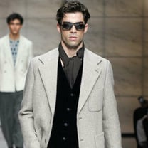 Giorgio Armani: как всегда изобретательно и свежо