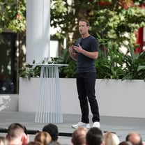Facebook-Konzern will stärker reale und digitale Welten verbinden