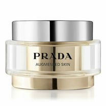 Prada Beauty lança-se em maquiagem e skincare