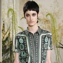 Hermès: sofistike ve hoş ama bir o kadar da ciddi