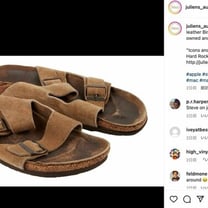 スティーブ・ジョブズが愛用したサンダル、約3000万円で落札