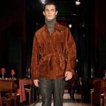 Dunhill: debutto disinvolto e affascinante di Simon Holloway