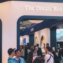 当奢侈品遇到高科技！LVMH集团在法国 VivaTech 大会上展示最新科技应用成果