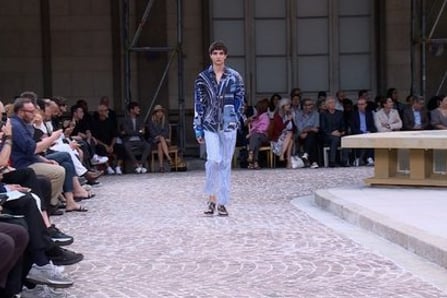 Hermès : Spring/Summer 2020 Menswear Fashion Show in Paris (with interviews)