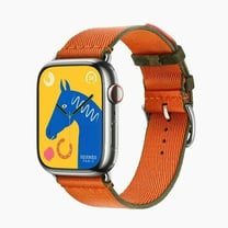 アップルウォッチ エルメスがレザーの使用を取りやめ、コットンやゴムなどを用いた新作4型を発表