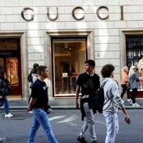 Il rallentamento del lusso mette a dura prova il revival di Gucci